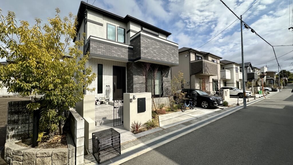 全球高端住宅評選揭曉! 日本豪宅The Peak Presidence Hills入榜 大阪一戶建再受長期資金關注 4 %E5%85%A8%E7%90%83%E7%99%BE%E5%A4%A7%E8%B1%AA%E5%AE%85%E4%B9%8B%E4%B8%80The Peak Presidence Hills%E7%94%B1%E6%97%A5%E6%9C%AC%E5%BB%BA%E5%95%86 FMI JAPAN %E6%A0%AA%E5%BC%8F%E6%9C%83%E7%A4%BE%E9%96%8B%E7%99%BC%E5%BA%A7%E8%90%BD%E6%96%BC%E5%A4%A7 1024x576 1