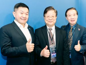 3_Fotor5 - 報新聞 Mega News