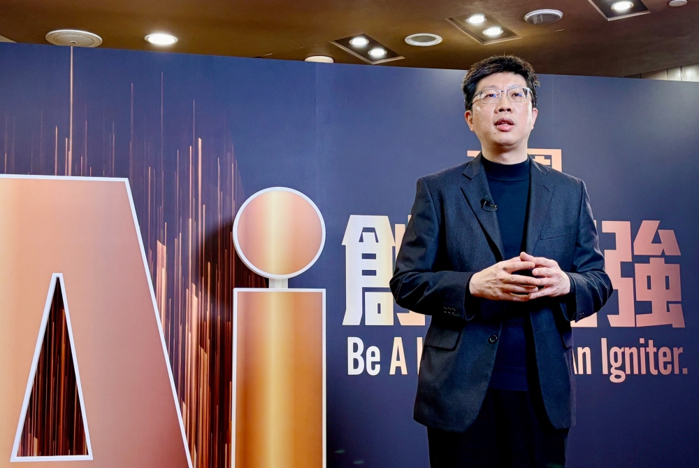 02CloudMile %E8%90%AC%E9%87%8C%E9%9B%B2%E7%8D%B2AI %E5%89%B5%E6%96%B0%E7%99%BE%E5%BC%B7%E5%84%AA%E9%81%B8%E7%8D%8E