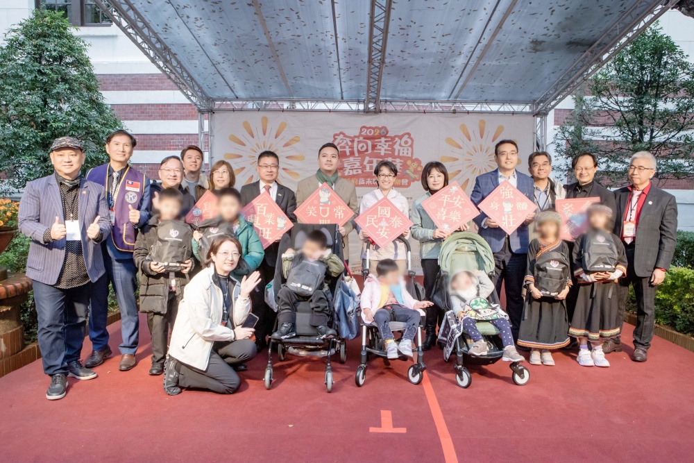 圖: 「童玩送愛」活動陪伴逾20個社福單位。(圖/國際同濟會北一區提供)