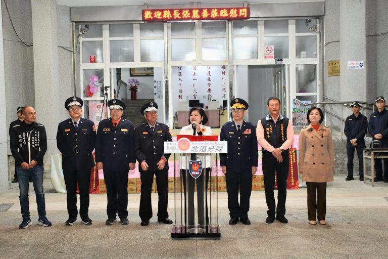 雲林春節維安15天上路　縣長張麗善慰問警民力守護平安年