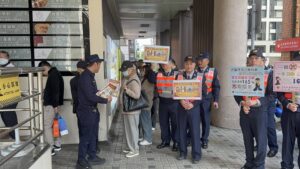 %E4%B8%80 181 300x169 1