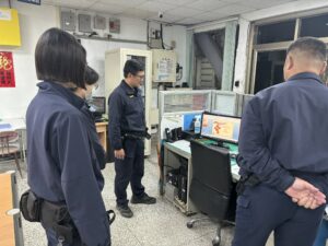 %E4%B8%89 45 300x225 1