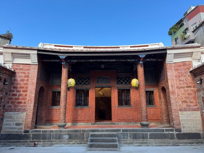 《圖說》淡水崎仔頂施家古厝。〈淡古提供〉