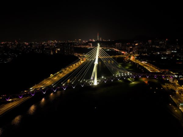 《圖說》安坑輕軌安心橋。〈捷運局提供〉