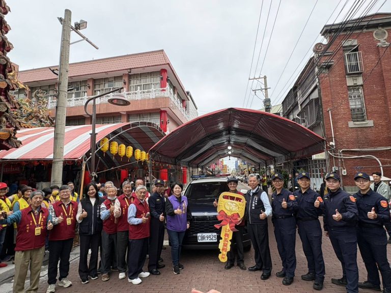 沙鹿玉皇殿捐贈3輛巡邏車　力挺清水、烏日警維護治安