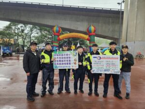 i台灣2.0安樂社區全民健走暨身心障礙健走活動 基四警到場識詐宣導 9 二 40