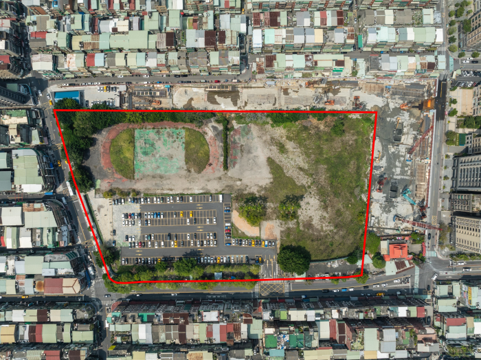 《圖說》碧華國中舊址空拍圖。〈衛生局提供〉