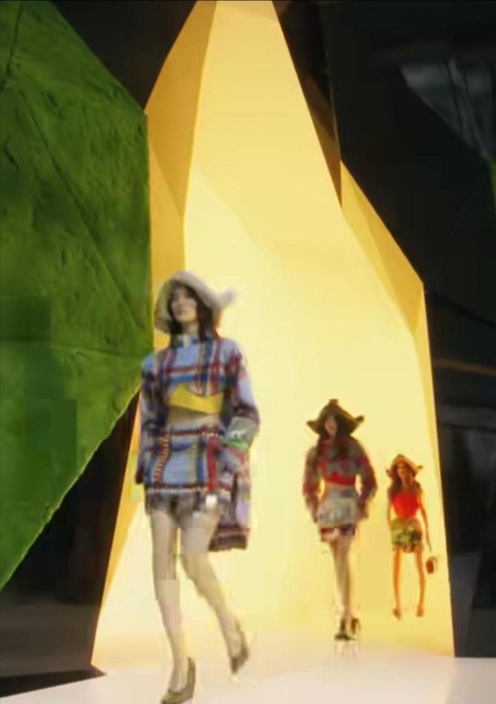 LV混血未來民俗風00001