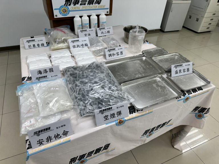 跨縣市販毒集團藏毒廢車 警破3公斤海洛因阻流市面