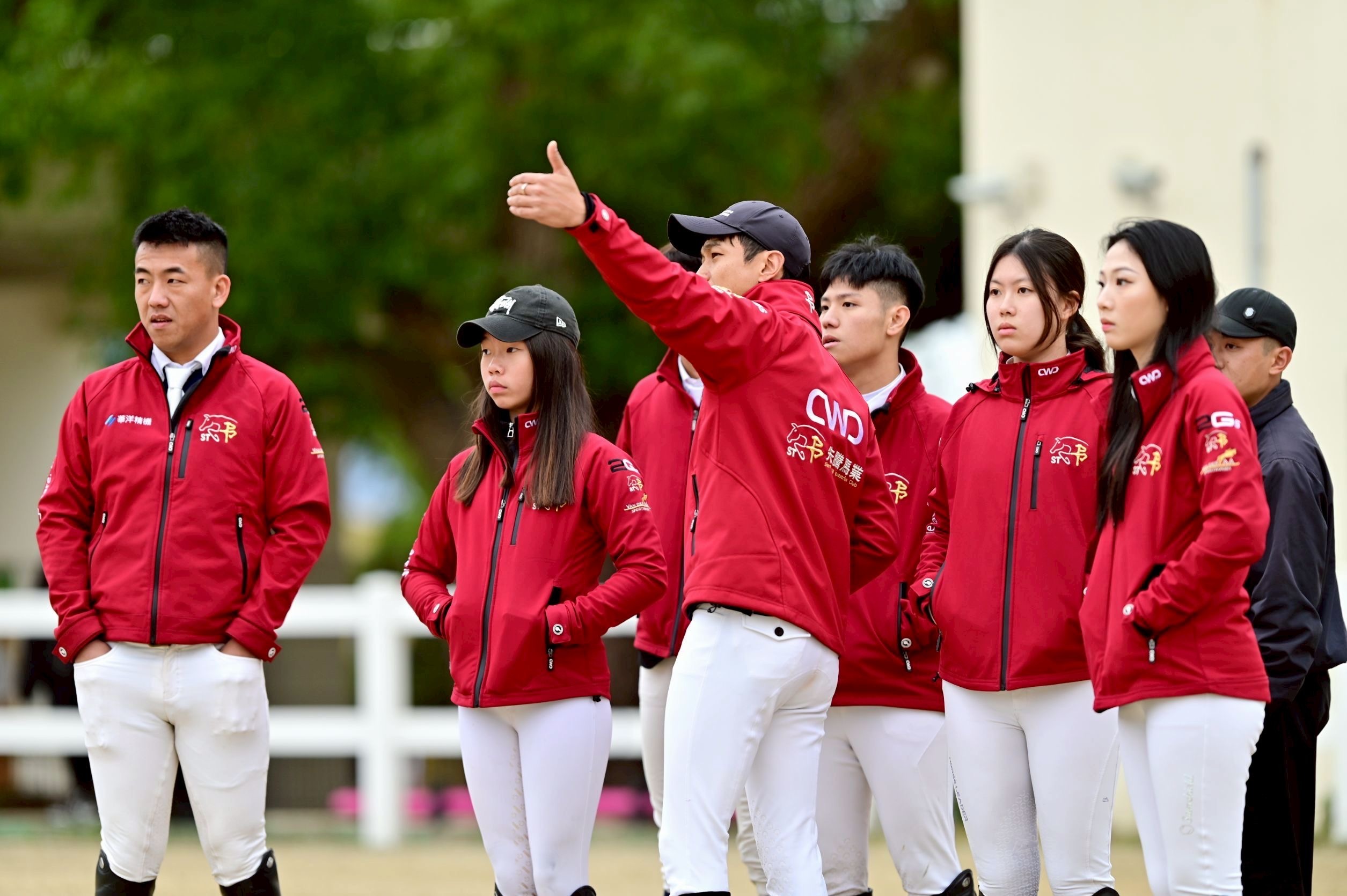 台灣馬術新高度！先騰馬業陳御龍攜手荷蘭名門 Bas van der Aa，打造頂尖國際馬事供應鏈