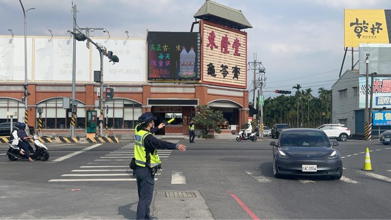 墾丁收假車潮湧現！屏東警空拍機監控　北返疏導全面啟動