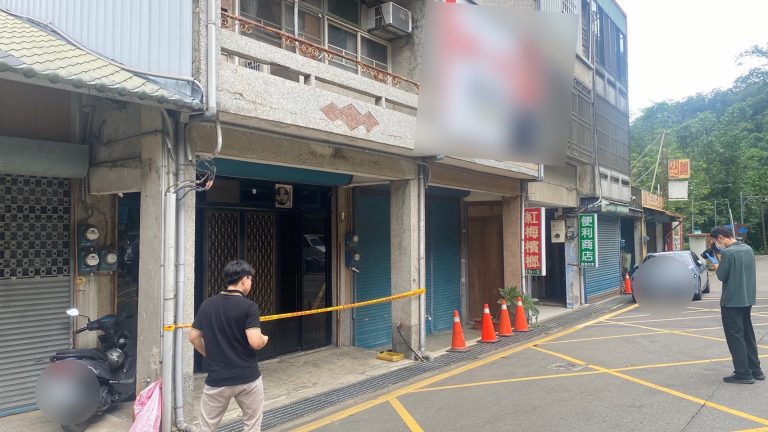 苗栗南庄清晨驚傳槍響！兩戶民宅鐵門遭子彈擊穿　警方鎖定特定對象追查