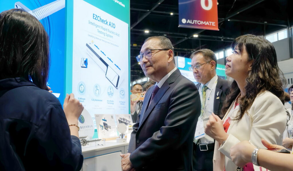 侯友宜率20家企業前進AUTOMATE 2026 以智慧製造接軌國際市場 展現新北產業實力 20 0623 3
