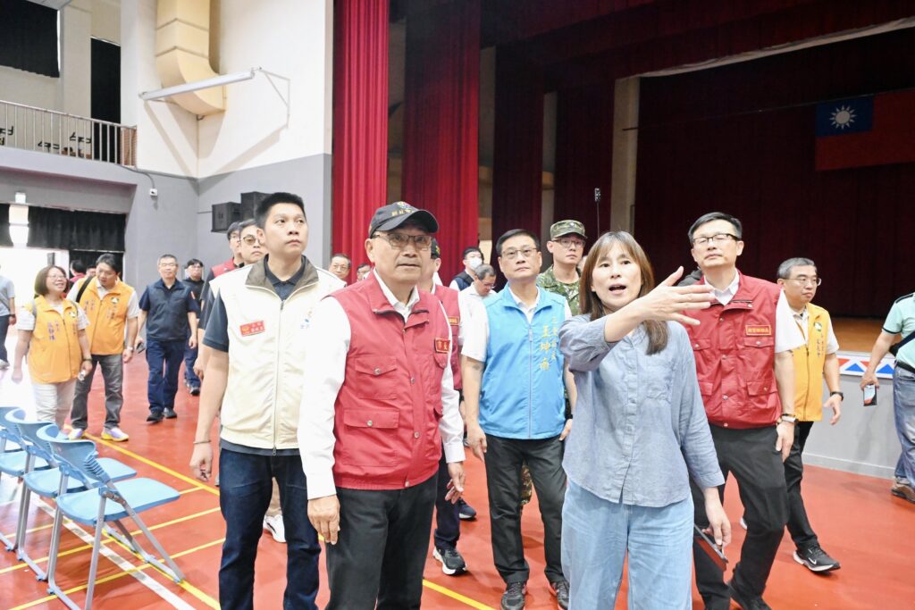巴威警報解除 侯友宜率市府團隊視察風災後復原工作進度 16 S 153616734