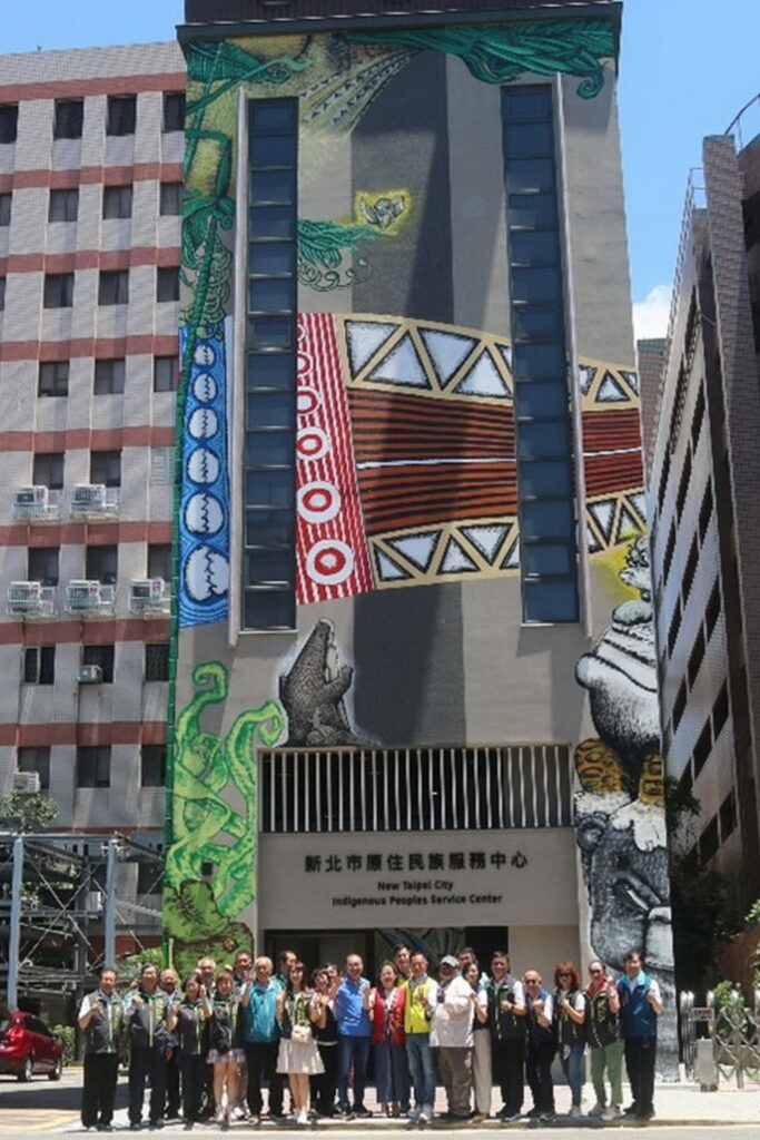 侯友宜視察新北原民服務中心改造工程 特色外牆彩繪Q版雲豹山林好朋友搶先亮相 33 %E5%9C%96%E7%89%879