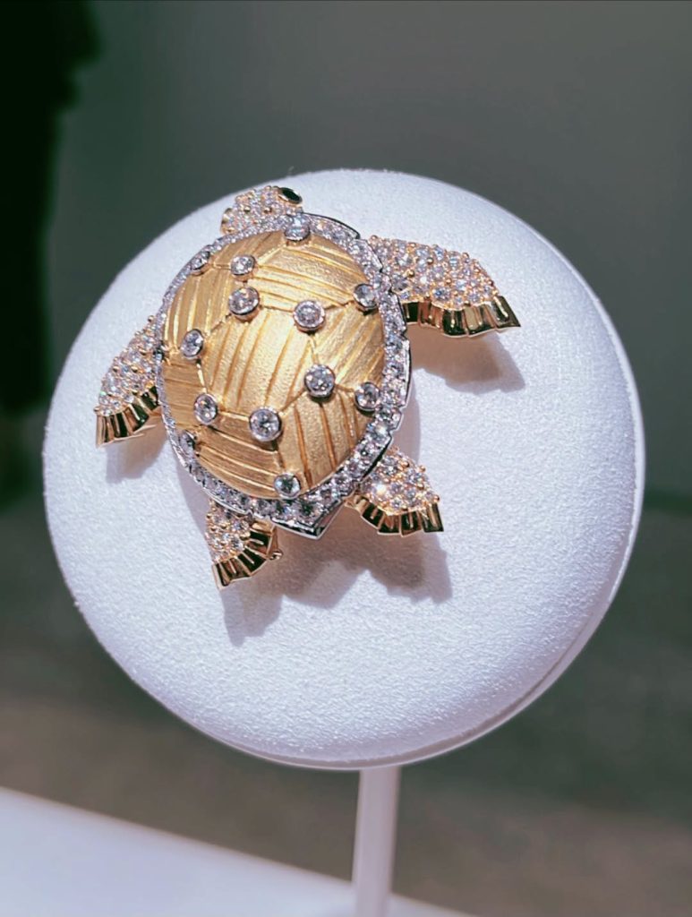 《一件珠寶,一部世家史》 梵克雅寶@Van Cleef & Arpels把工藝變成可以閱讀的文化 《一件珠寶,一部世家史》 梵克雅寶@Van Cleef & Arpels把工藝變成可以閱讀的文化