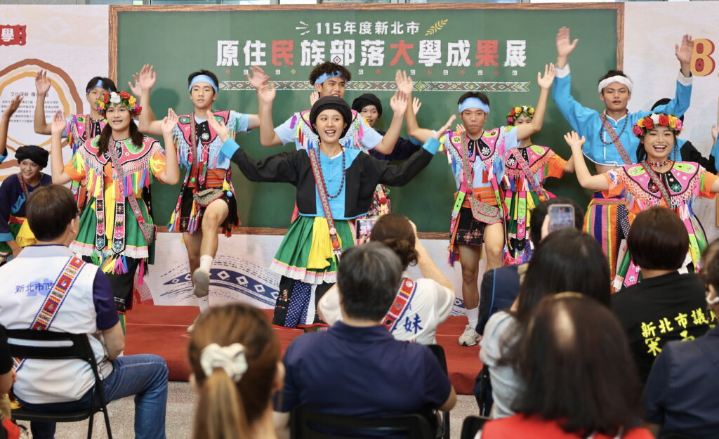 115年度新北市原住民族部落大學成果展 現場推數位科技與原民語言文化互動體驗 42 S 293093391 0