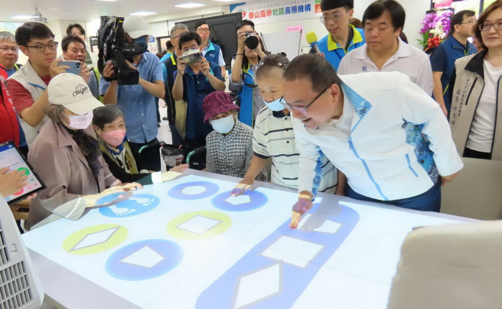 泰山義學市民活動中心啟用 侯友宜:配合五泰輕軌打造宜居泰山 29 460804 0