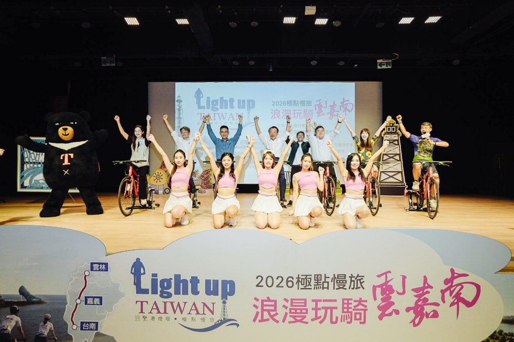 雲嘉南濱海連年摘綠色旅遊銀質獎 極點慢旅11年 時速15公里寫下永續觀光的台灣風景 42 20260730011