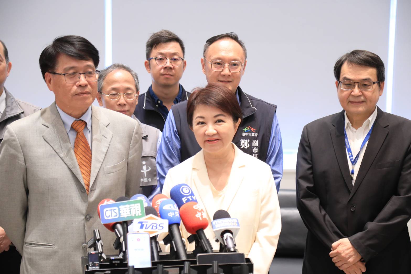年底合併選舉機會不大? 盧秀燕「女媧補天」妙回游盈隆 22 271992