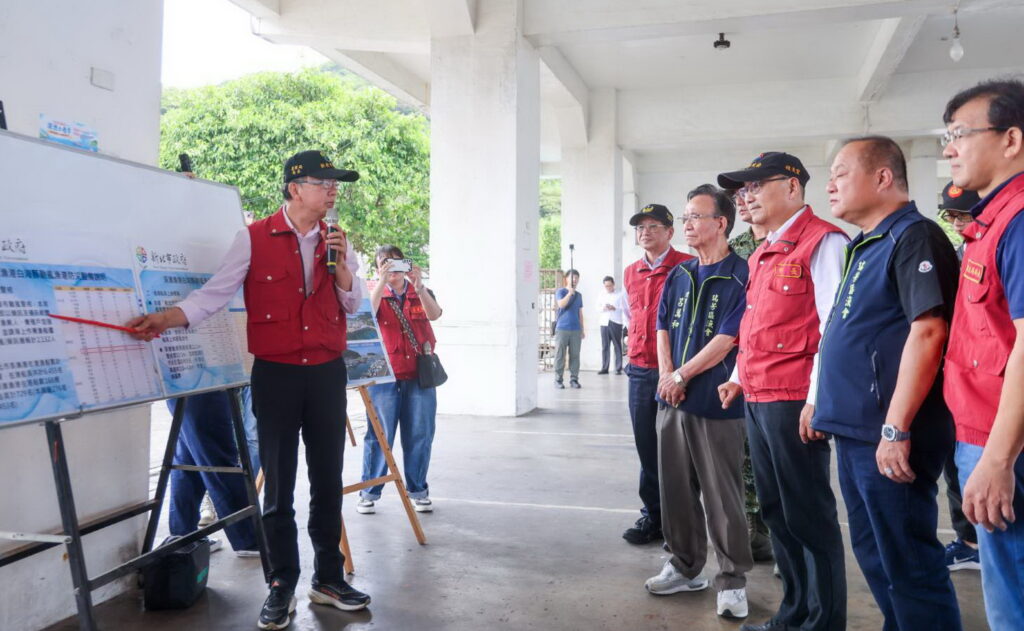 強化漁港避風安全 侯友宜視察深澳漁港防颱整備 35 S 155197782