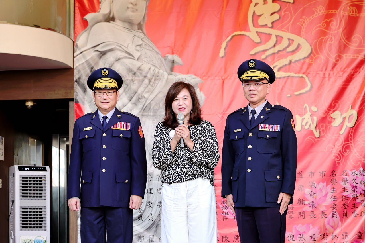 慶安宮捐贈巡邏車 邱佩琳感謝熱心支持警政 拋磚引玉共同守護基隆治安