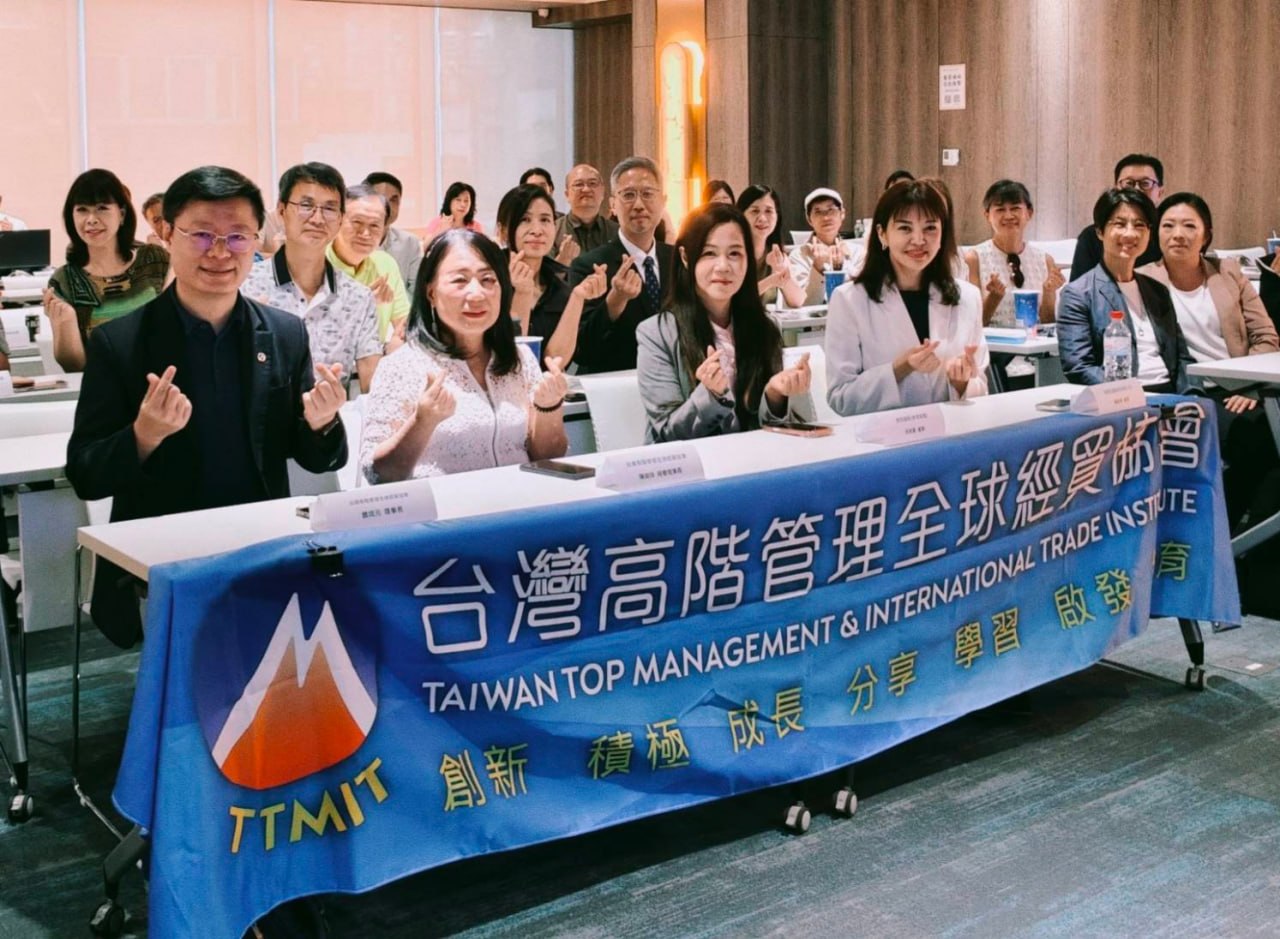 健康不只靠治療 跨界專家聚焦熟齡健康與自我管理