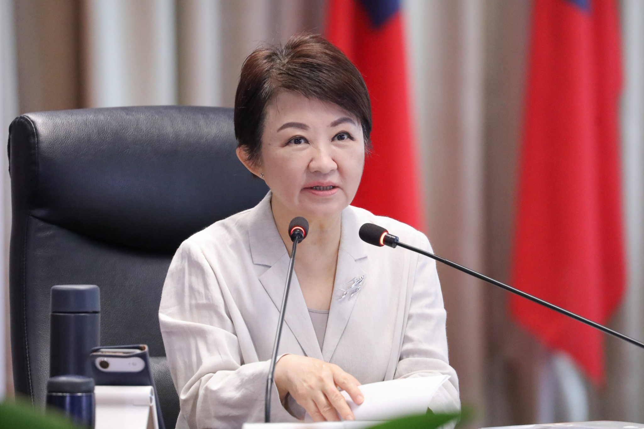 全國地方政府首例！ 中市府設公職律師 盧市長：強化法律支援、保障同仁權益