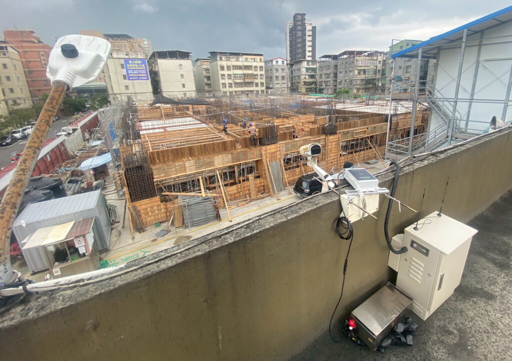 新北環保局跨域合作延伸黑客松卓越精神 智慧聲音盒子監控工地噪音再進化 22 0826005