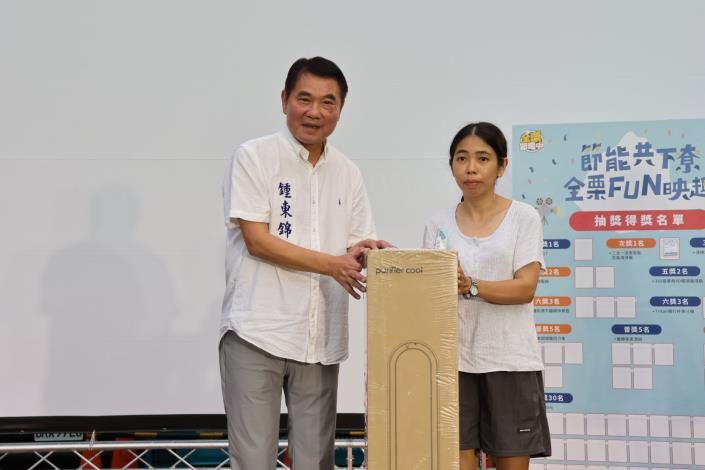 夏月星空電影院通霄登場 縣長與親子共度暑假尾聲