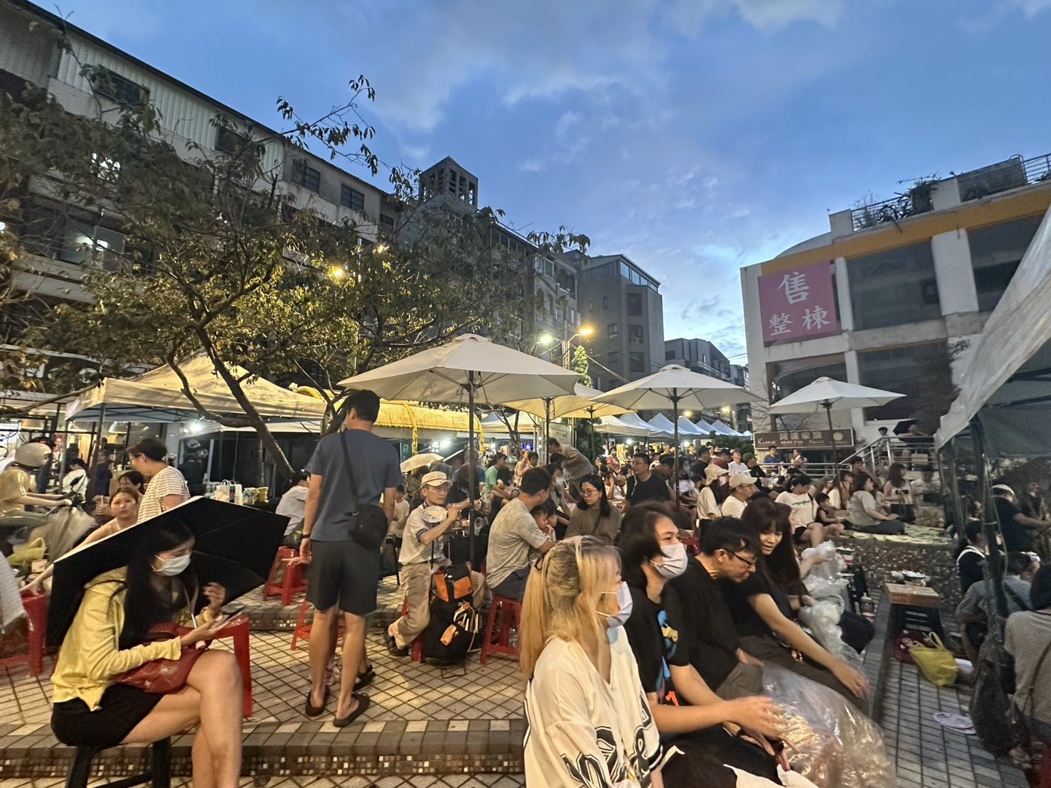 東海爵士音樂美食節登場 異國美食配爵士樂 商圈飄浪漫夏夜風情