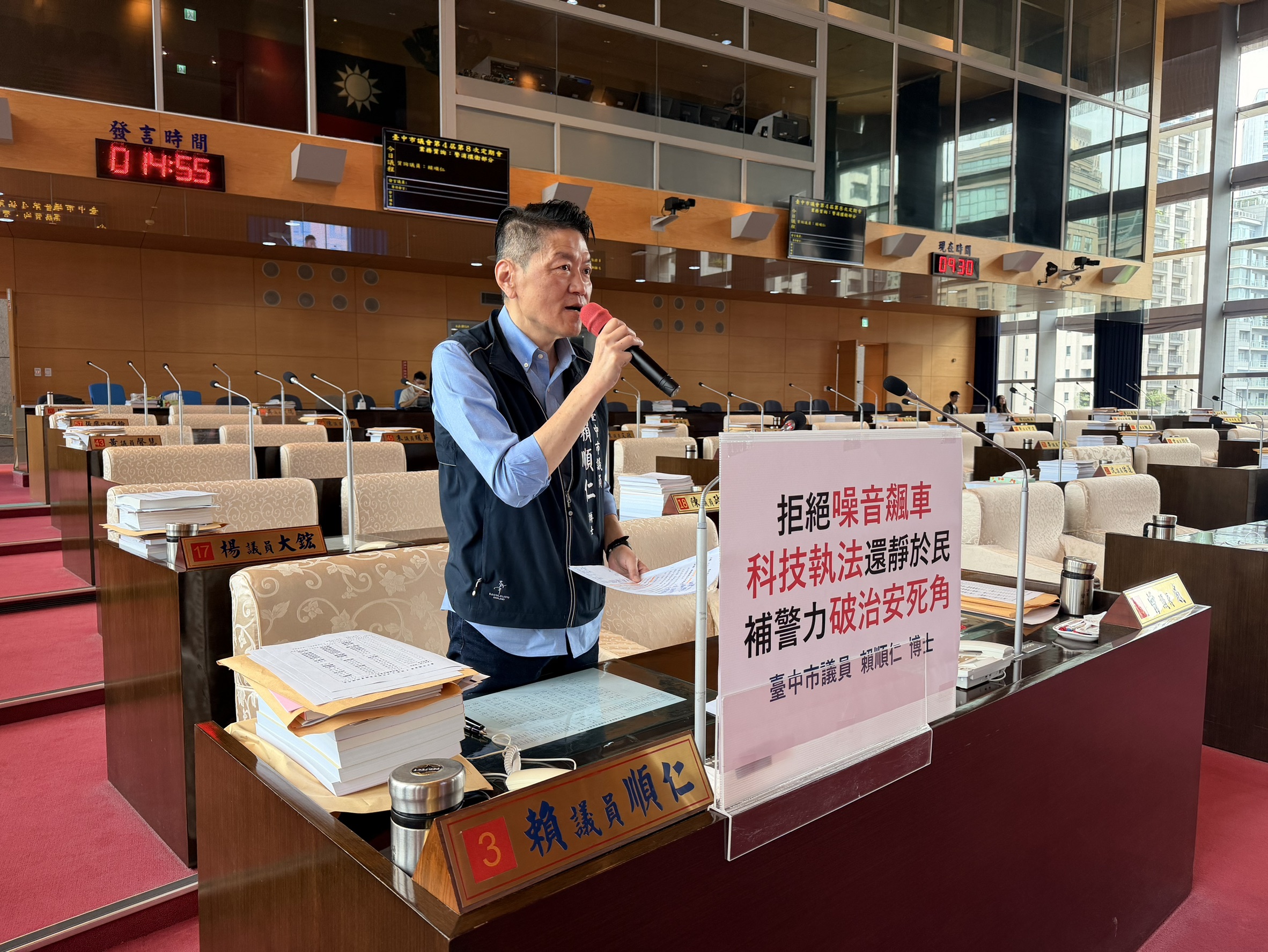 中市北屯深夜淪飆車天堂 賴順仁替北屯人討夜間安寧 18 S 278061064