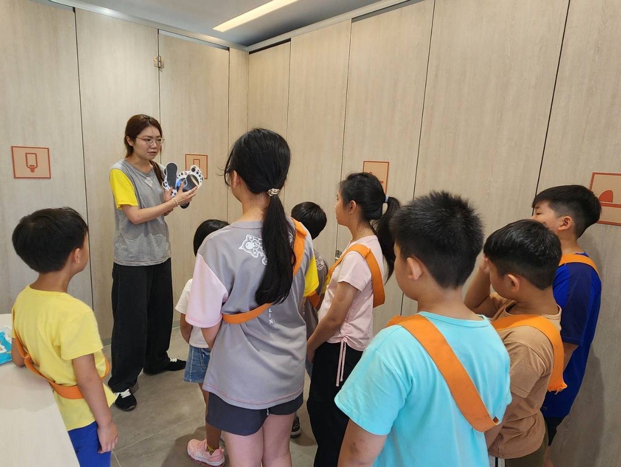 新北開學日迎新!免費午餐上路、鮮奶擴大至國中 教育局走訪校園關心開學情形