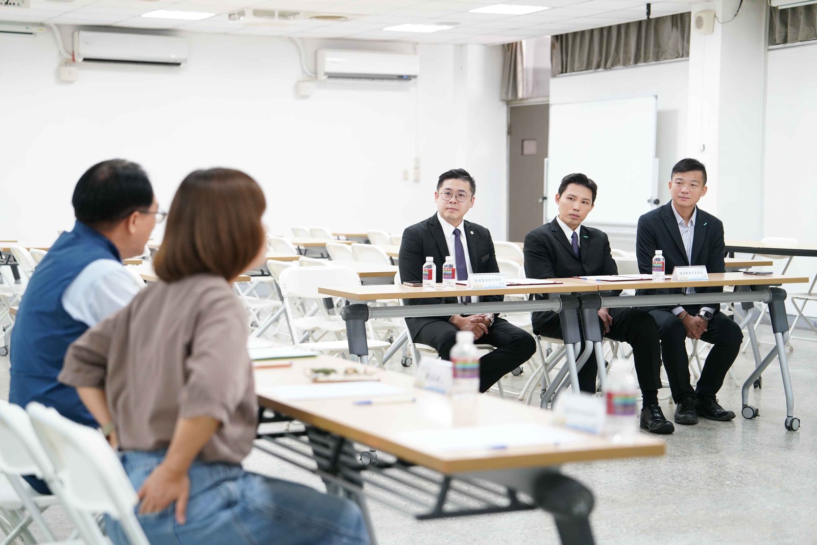 私立育達高中-育達高中餐飲科攜手五星級飯店 召開「職場實務體驗與課後工讀協調會」
