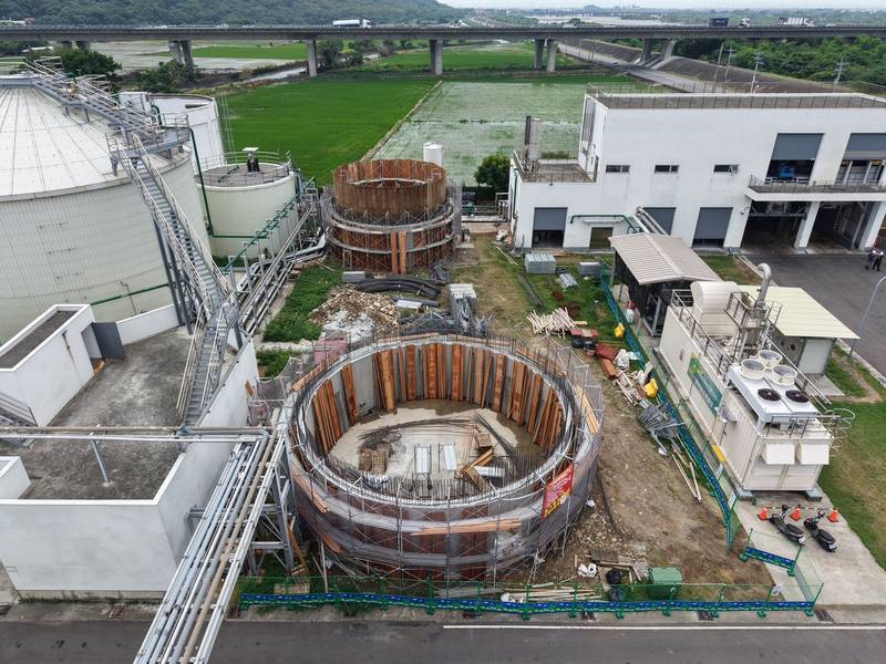 「外埔綠能生態園區」再邁新里程！ 第一期高效堆肥設施今起正式投料運轉
