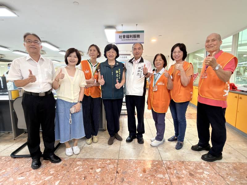 社會局進駐永華聯合服務中心 身心障停車證申辦、社福諮詢更便利
