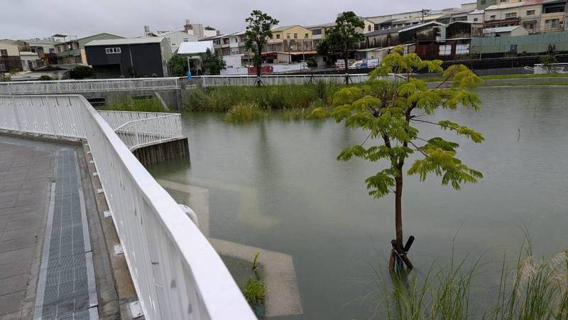 「臺南市永康區六甲頂醫療專用區市地重劃」完成，抵費地公開標售，公園滯洪池發揮功能造福地方