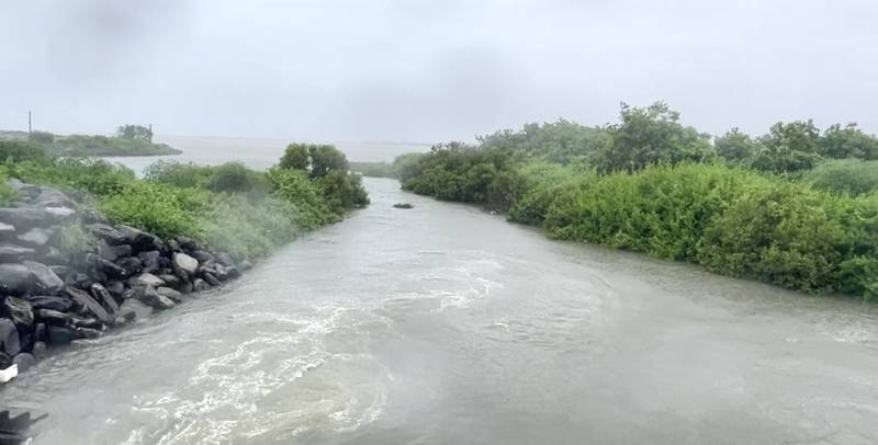 「雨怎麼下這麼久?」屏東8月累積雨量1749毫米全台最高 縣府水利處揭開驚人雨量