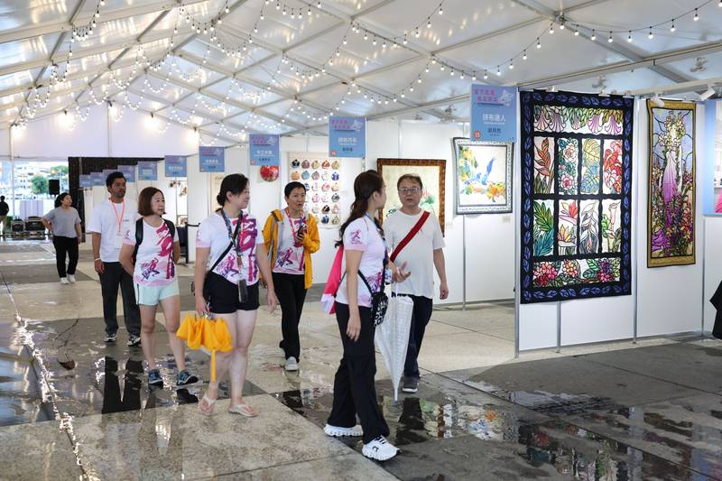 花蓮客家文化走進城市 日出大道展區熱鬧登場