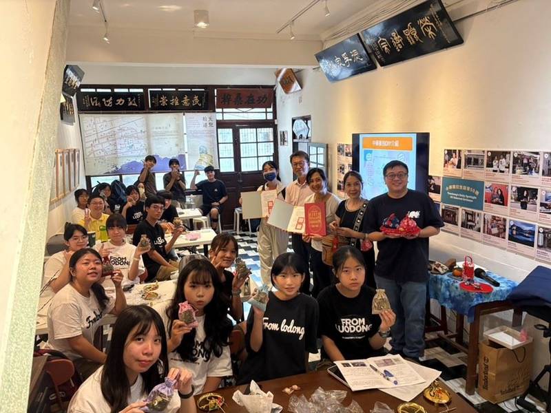 青年見學走讀頭城 竹美館串聯羅東高中與百大文化基地