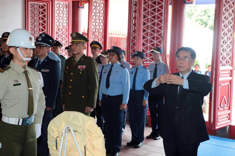 九三軍人節台南舉行秋祭 黃偉哲緬懷忠烈先賢、感謝軍警消守護家園