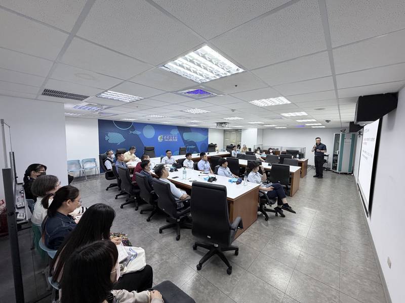凝聚藍色思維新力量：海委會啟動跨域廉動辦理陽光法案講習 強化廉能治理韌性