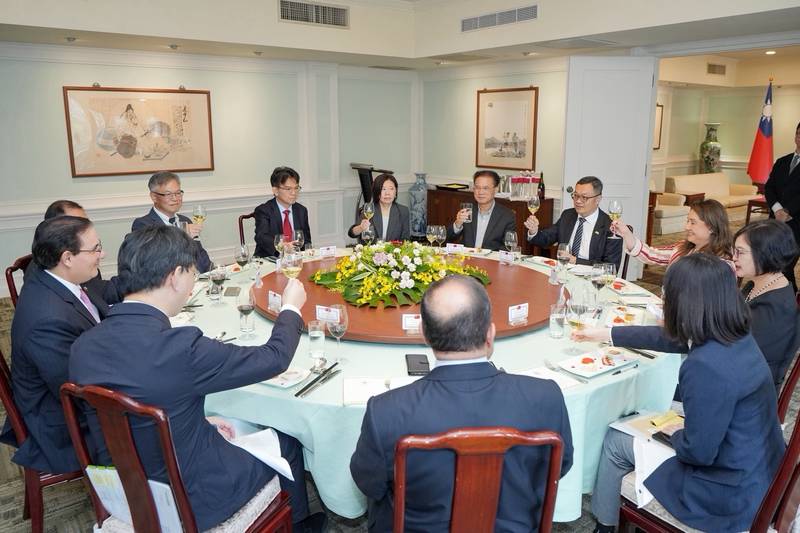 外交部政務次長陳明祺午宴歡迎瓜地馬拉共和國內政部長畢耶達一行訪台