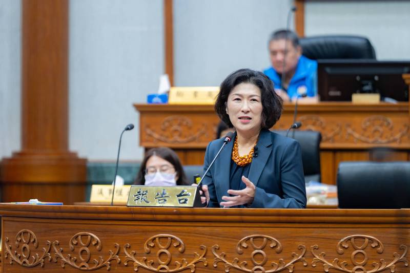 用心做好民眾的每件事 饒慶鈴:8年慢經濟讓台東成為品牌 攜手綻放台東藍