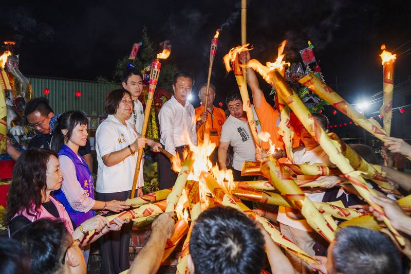 大士爺祭4日深夜火化昇天,帶走災厄