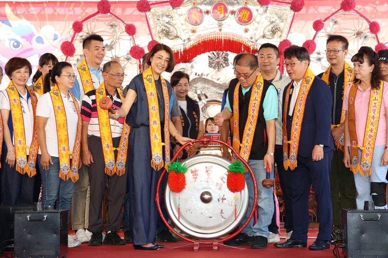 竹山大士爺文化祭熱鬧登場　許縣長開鑼祈福