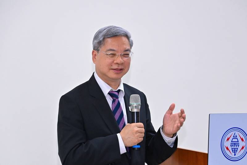 台中電廠2燃煤機組10月啟動拆除 卓揆：「以氣換煤」如期推進 2034年台中電廠達成無煤供電