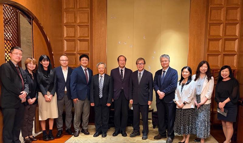 教育部與日本京都大學簽署合作協議 攜手諾貝爾獎大師培育臺灣未來科研尖兵