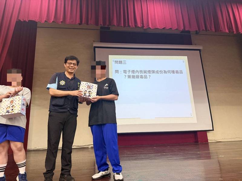 東警少年警察隊進駐臺東高商 築起「反毒、反霸凌、防詐」校園安全防護網